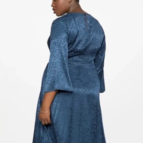 New! Eloquii Blue Leopard Print Satin Textured Tie Front Dress, size 18‎ - Picture 12 of 14